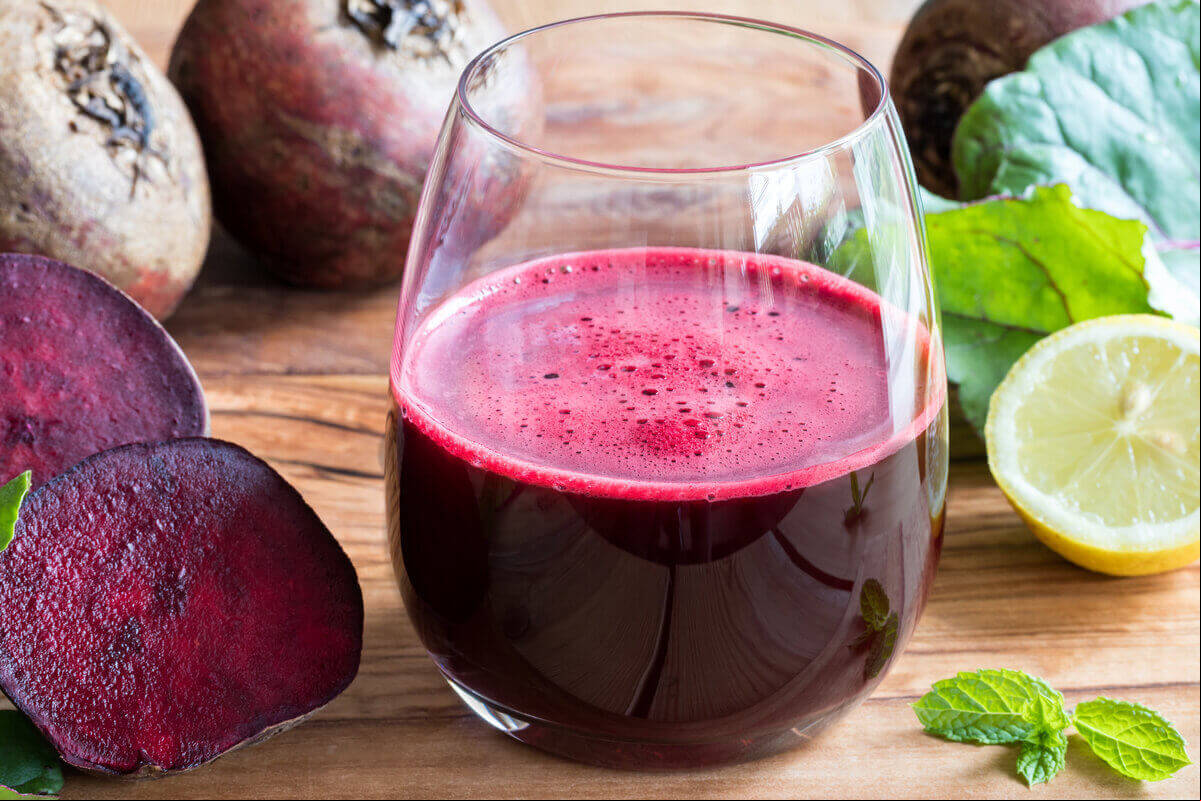 Suco de beterraba com gengibre